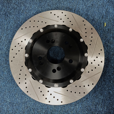 Monoblock forjou os pistões alterados dos compassos de calibre 18Z 6 do freio do carro com mangueiras de aço inoxidável