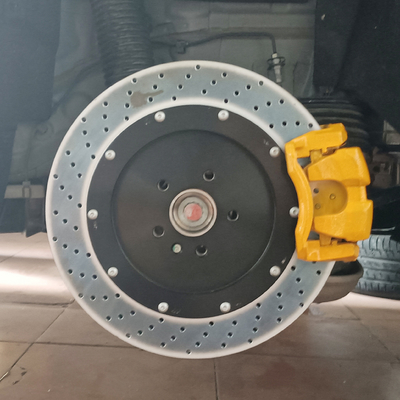 Tamanho grande pintado 355MM do rotor de Upgreade do lado traseiro do compasso de calibre do freio de BMW 320