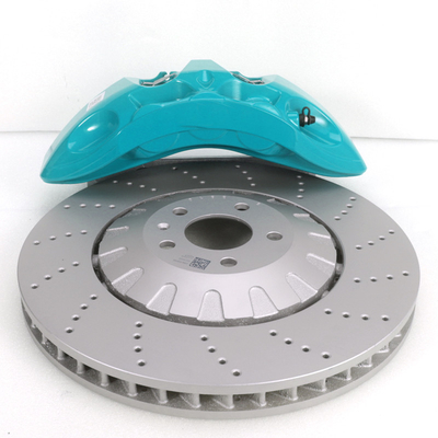 Para o Audi Q5 Calibre de travão com material de discos de aço de alto carbono e excelente resistência ao pó
