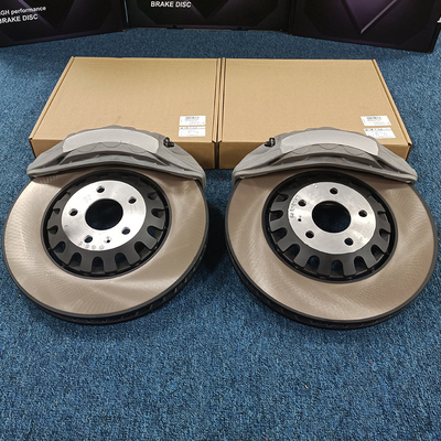 Para o Audi A6 C8 Calibre de travão almofadas de carbono-cerâmica e excelente resistência ao pó com modificação